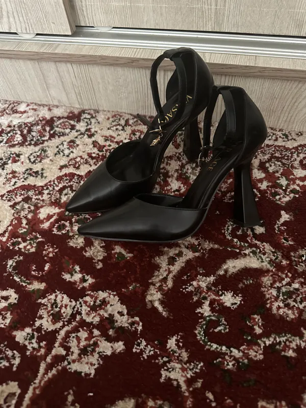 Tufli VERSACE 1