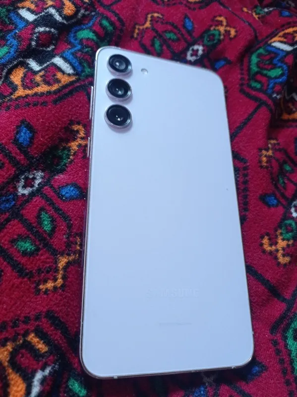 Samsung s 23 plus 5G kafolati bilan — фото 1