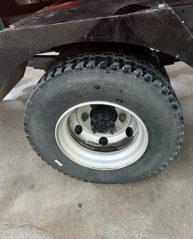 Benzavoz isuzu sotladi 7 Benzavoz isuzu sotladi 7