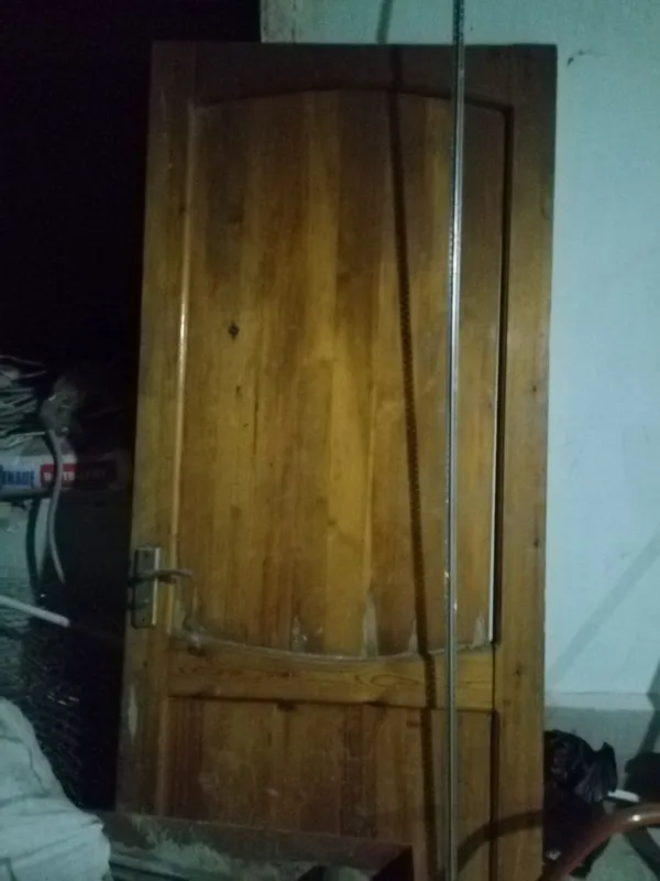 Eshik romlar sotiladi narxini kelishamiz 1