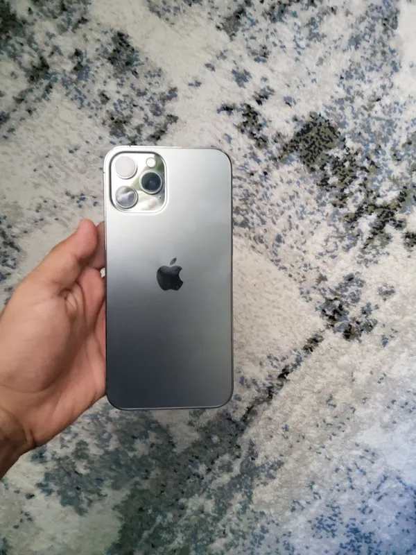 iphone 12 pro max 1