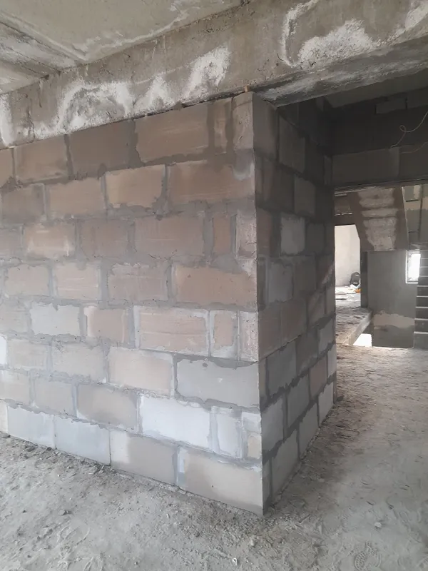 Gisht blok teramiz, shkaturka, styashka, loy shuvoq qilamiz