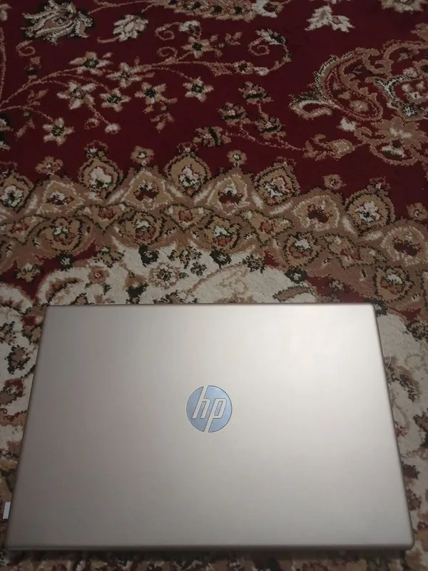 Ноутбук HP в идеальном состоянии