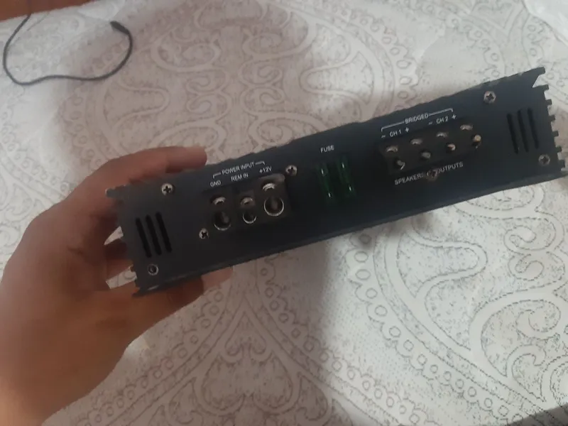 Macheta uselitel 2