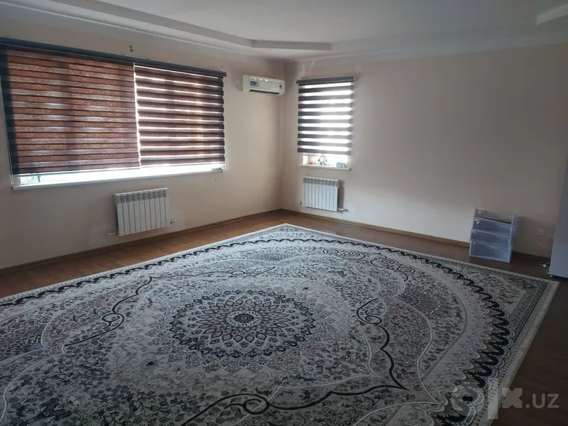 Аренда квартиры в Фергане, 4 комнаты, 200 кв. м 2 Аренда квартиры в Фергане, 4 комнаты, 200 кв. м 2