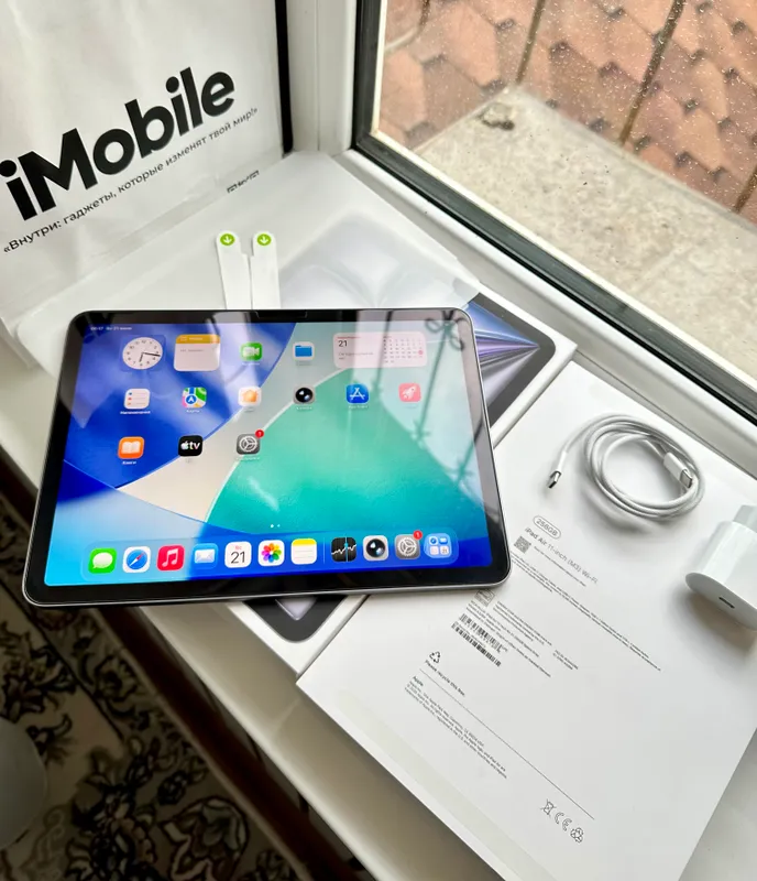 iPad Air M3 Gray 256Gb 11-inch (WiFi) — фото 1