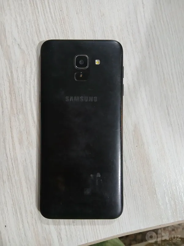 Samsung J6 Holati o'rta 1 Samsung J6 Holati o'rta 1