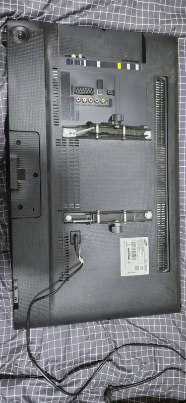 Телевизор samsung