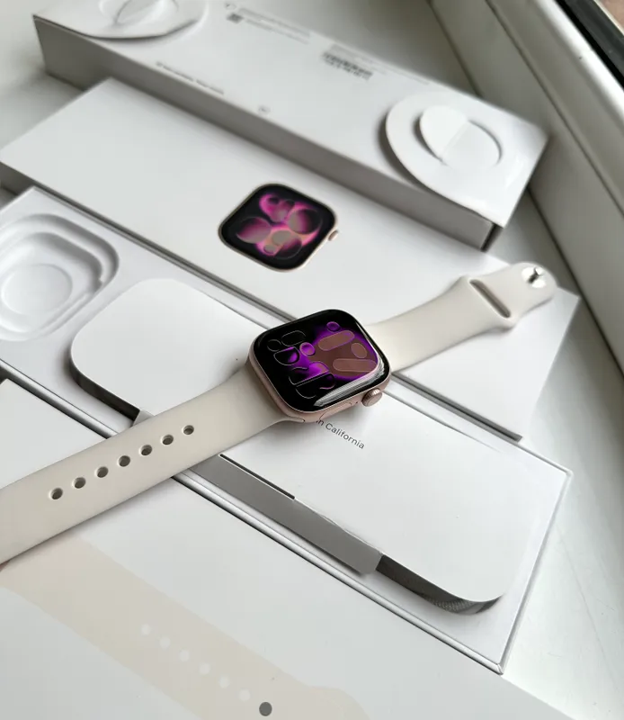 Apple Watch 11 Gold 42mm 100%