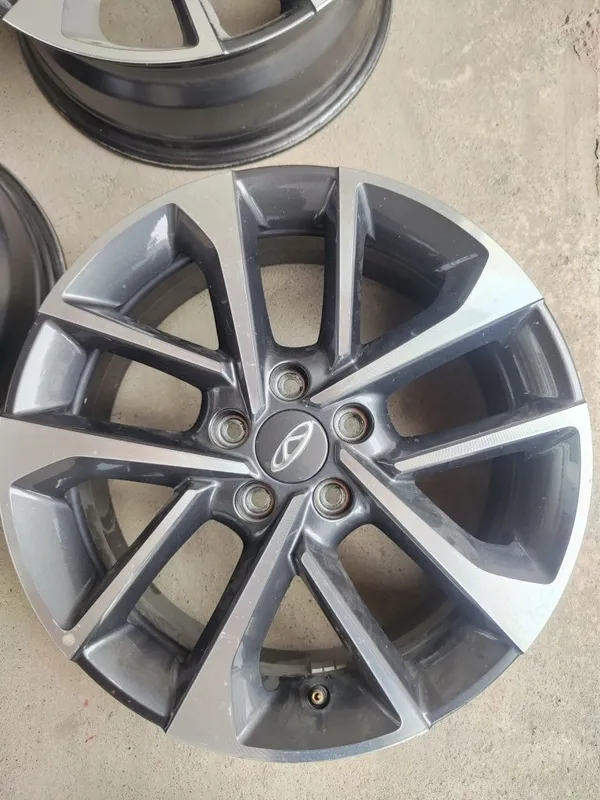 Chery Arrizo 6pro диски 17R оригинал б/у