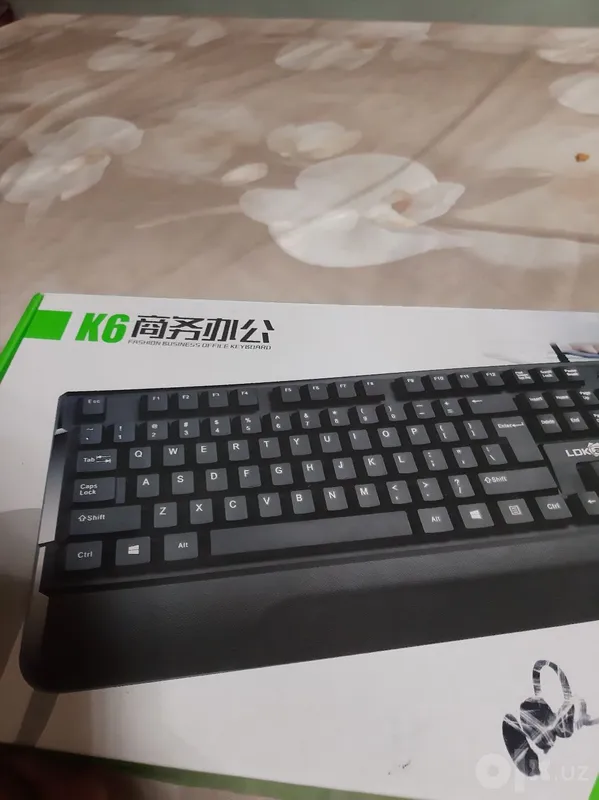 Игровые клавиатура и мышь. Срочно продаю 3 Игровые клавиатура и мышь. Срочно продаю 3