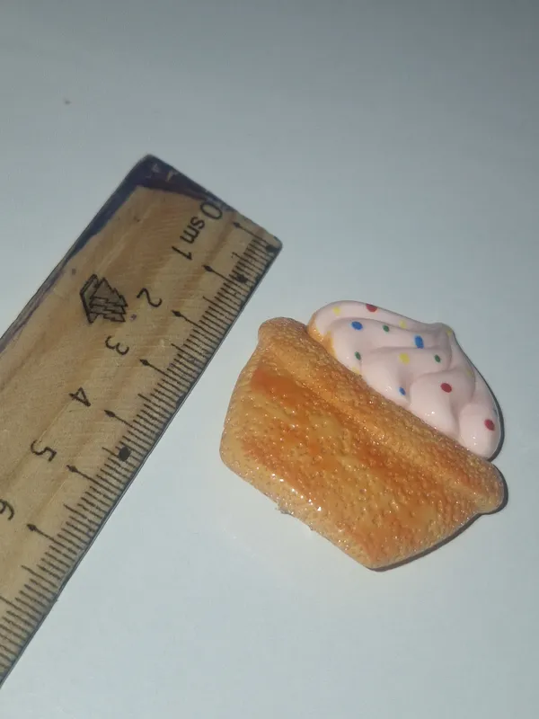 keks shaklidagi zakolkacha