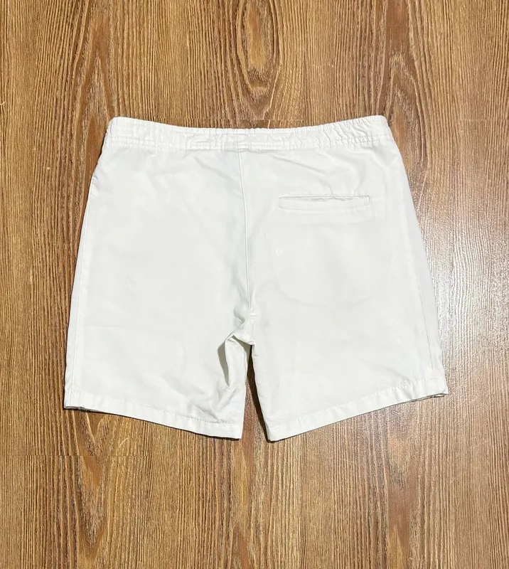 Ayollar uchun Nike shortiklari 2 Ayollar uchun Nike shortiklari 2
