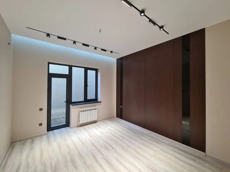 5-комнатная квартира, 260 м², Мирзо-Улугбек 2