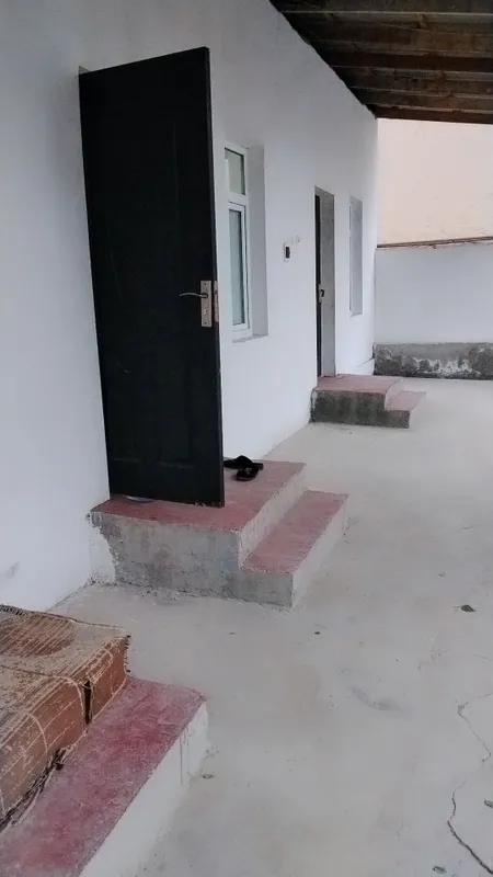 Ijaraga 4 xonali hovli bor oylalilarga 1