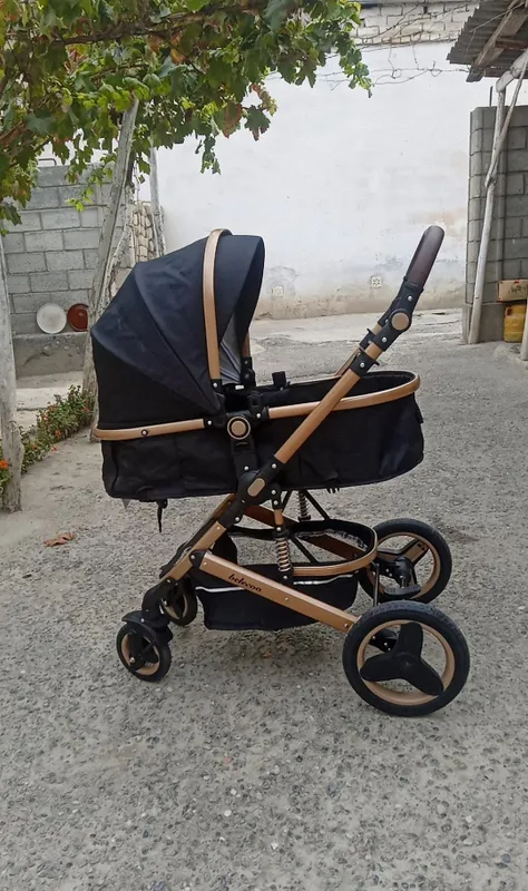 Коляска Belecco 3 Коляска Belecco 3