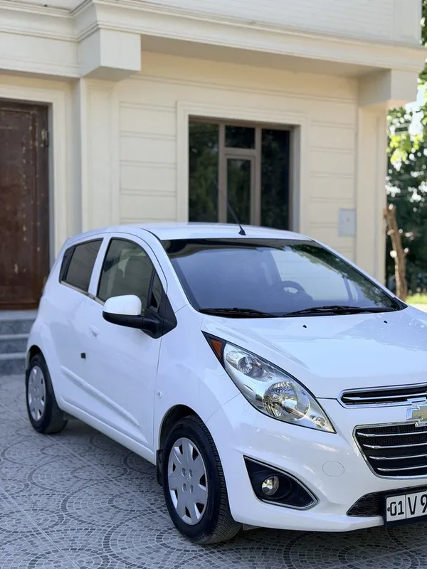 spark sotiladi 2015 yil 173000 km faqat binzinda yurgan 3 spark sotiladi 2015 yil 173000 km faqat binzinda yurgan 3
