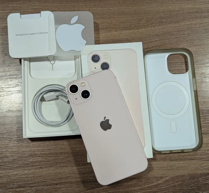iPhone 13 ideal