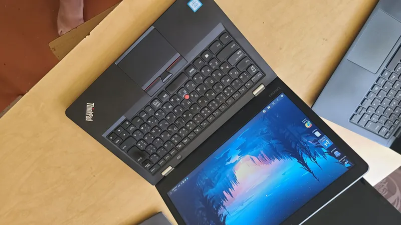 Lenovo ThinkPad 13 Gen 1 – Intel Core i5-6200U | 8GB RAM | 128GB SSD 6 Lenovo ThinkPad 13 Gen 1 – Intel Core i5-6200U | 8GB RAM | 128GB SSD 6