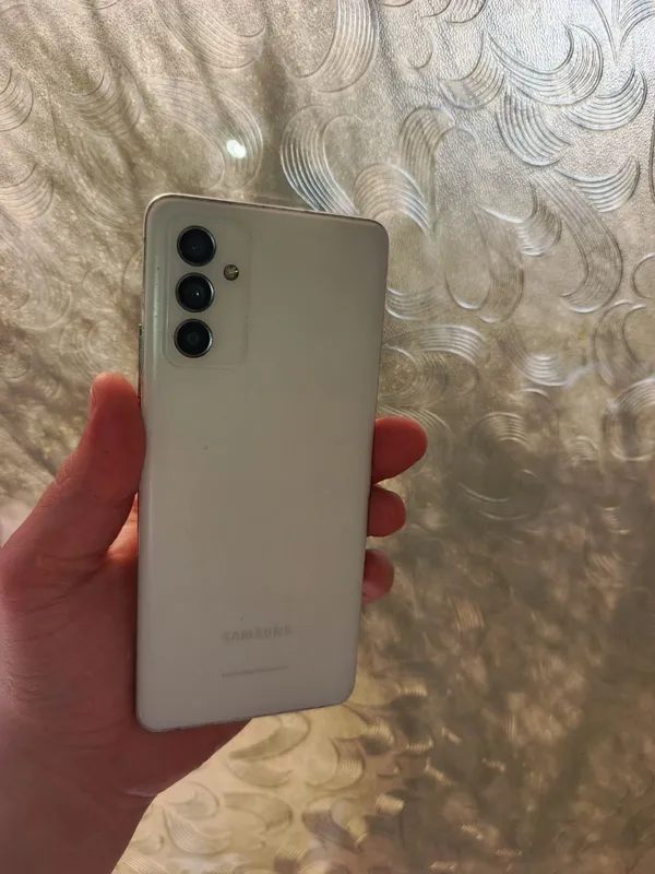 Samsung A82 128 gb