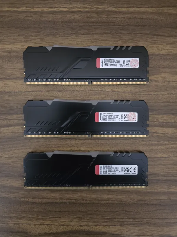 Оперативки Kingston Fury RGB 16gb 3200Mhz — фото 1 Оперативки Kingston Fury RGB 16gb 3200Mhz — фото 1
