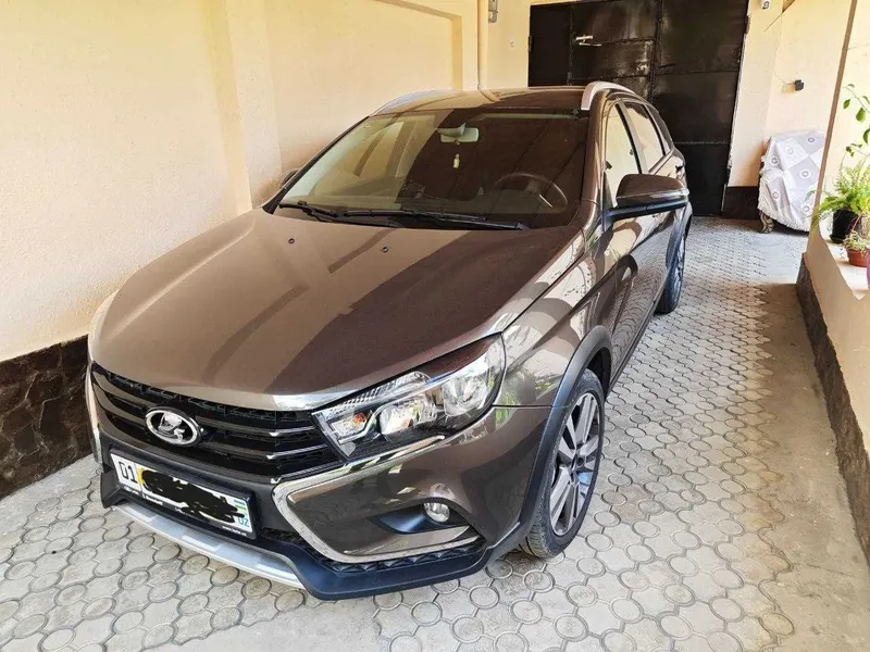 LADA Westa SW Cross