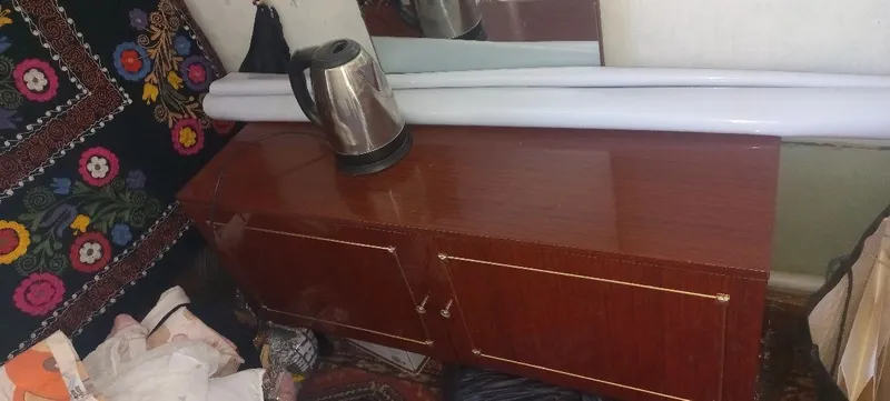 Продаётся шкаф 2шт,кровать 2шт, тримо 2шт 2