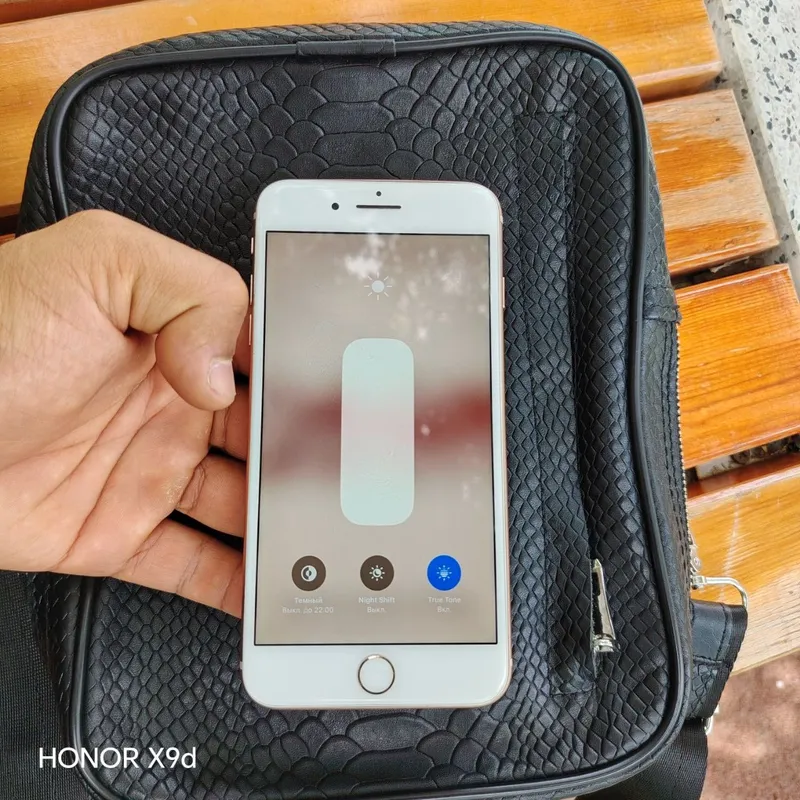 Iphone 8plus 64 gb — фото 1