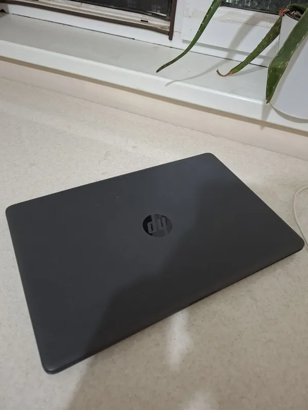 Ноутбук HP 250 G7 4 Ноутбук HP 250 G7 4