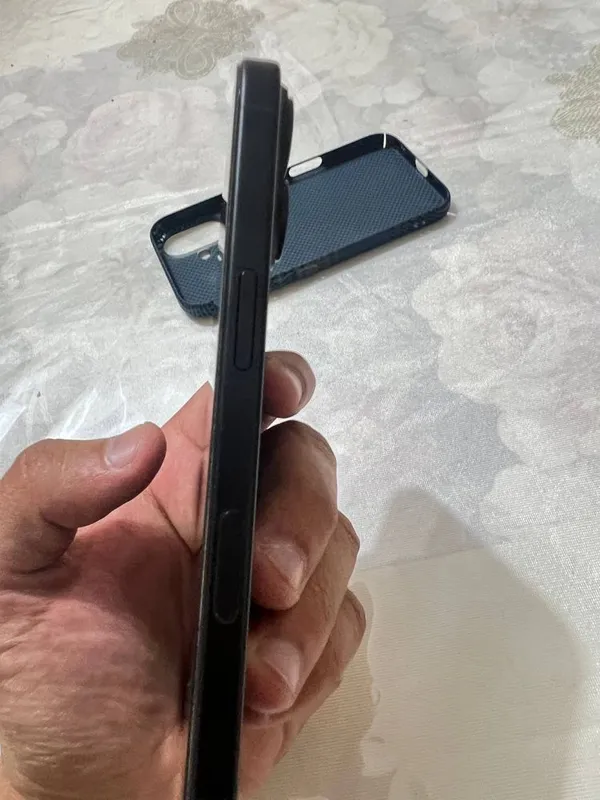 Iphone 16 Black 128 5