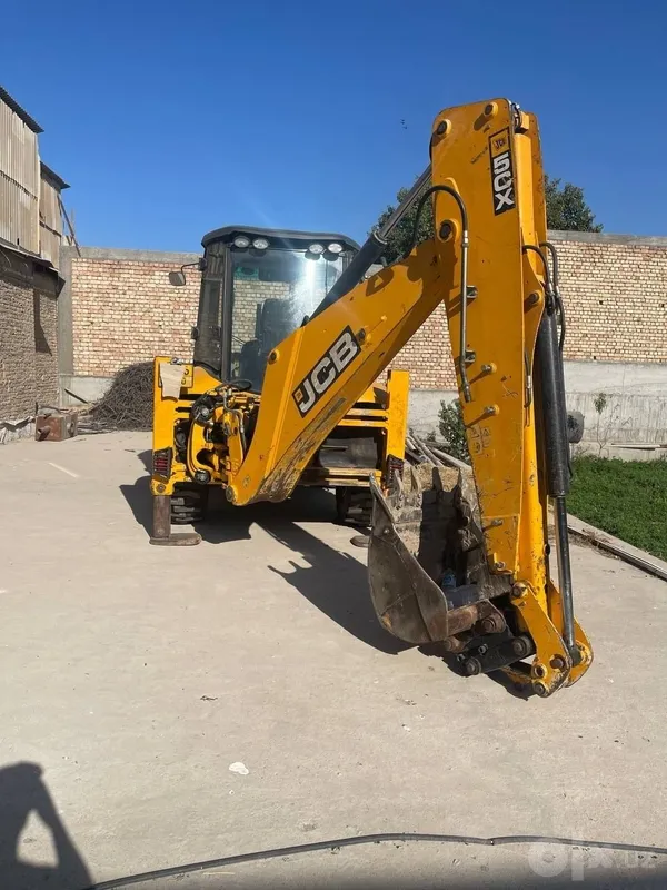 Продаётся экскаватор 5CX 3 Продаётся экскаватор 5CX 3
