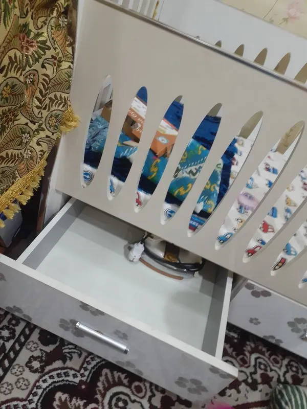 Bolalar kravatchasi sotiladi. 1 Bolalar kravatchasi sotiladi. 1