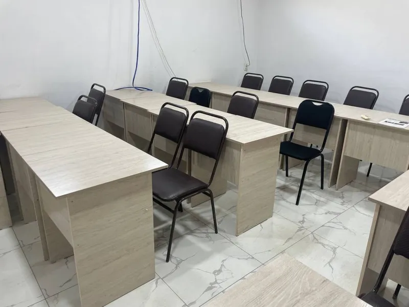 Ofis mebel sotiladi 1 Ofis mebel sotiladi 1