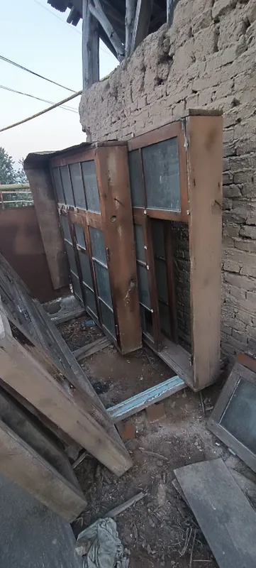 Двухкамерные оконные рамы и двери, б/у 4
