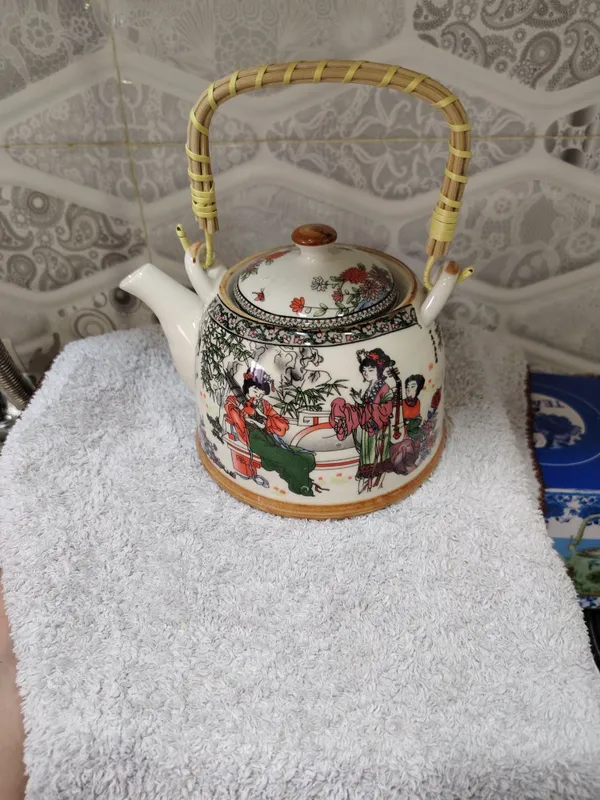 Чайник керамический