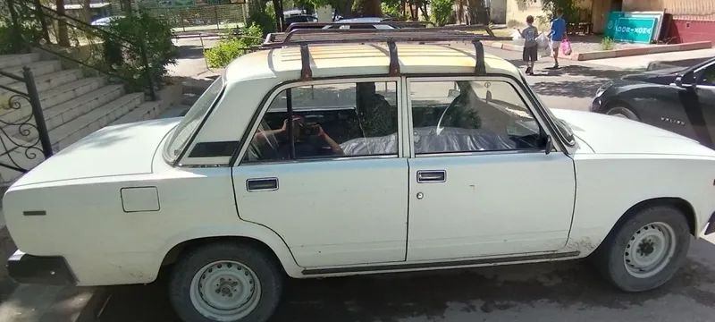 Jiguli 07 sotiladi 6 Jiguli 07 sotiladi 6