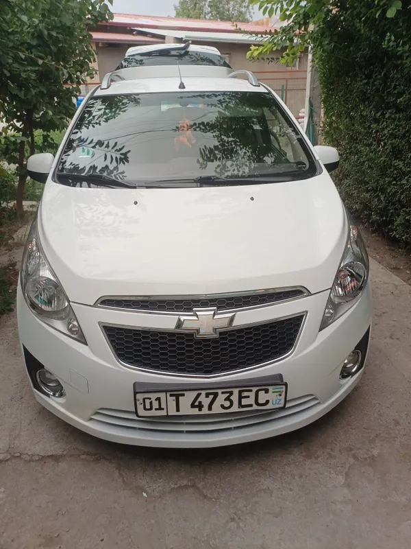 Продаётся спарк автомат 2014год 2
