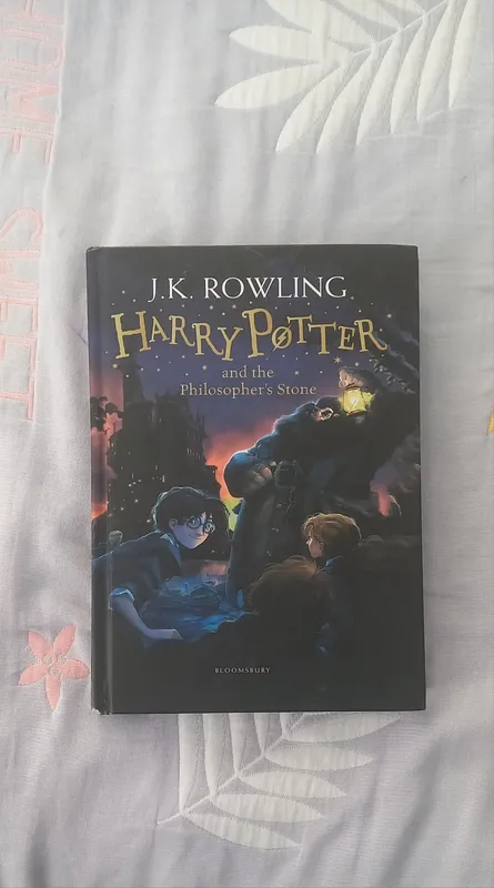 Книга Гарри Потёр на Английском