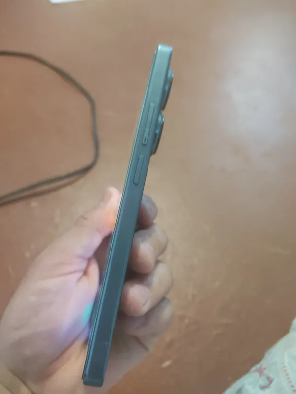 Redmi Not 13 pro 8/256 4 Redmi Not 13 pro 8/256 4
