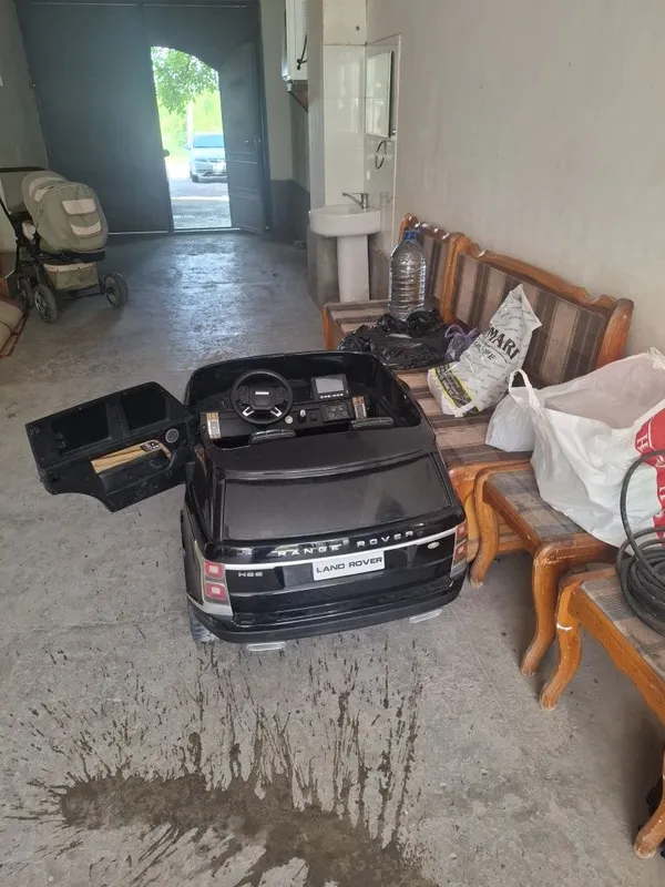 Elektr moshina batareka qoyishkerey