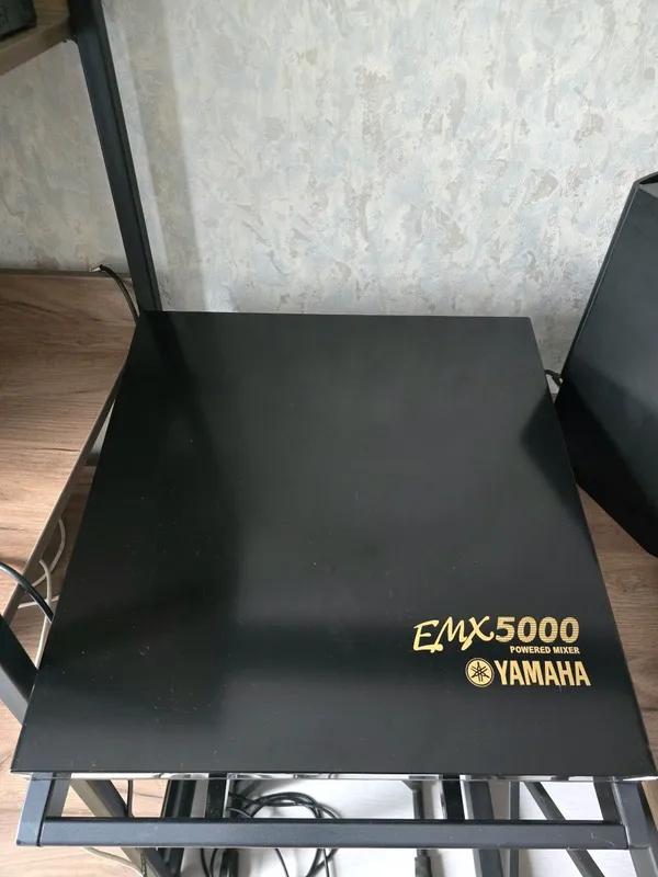 Yamaha emx 5000 sotiladi, xech qanaqa aybi yuq, chetdan kelgan — фото 4