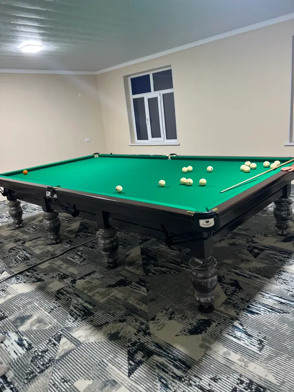 Billiard stollari