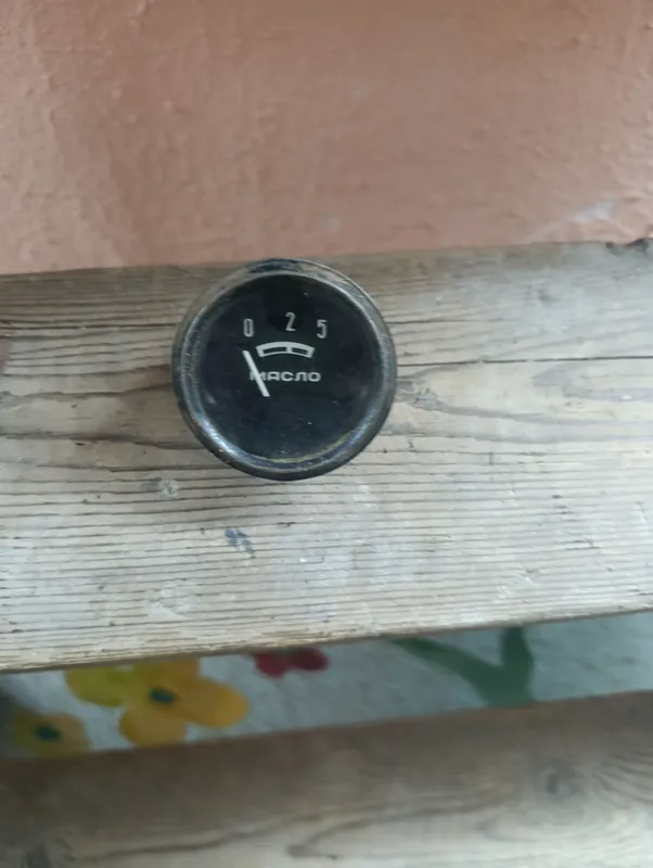 moy bosimini ko‘rsatuvchi manometr moy bosimini ko‘rsatuvchi manometr