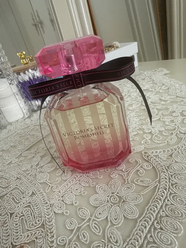 Victoria’s Secret Bombshell dubay