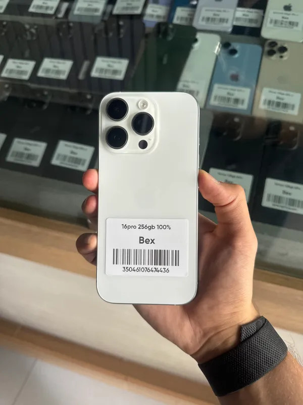 Iphone 16 pro max 256GB White