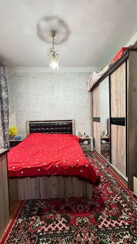 Продаётся 2 х комнатная квартира, Радуга — фото 1