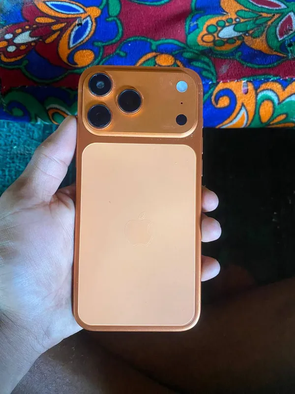 iphone 17 pro max. dubayski 4