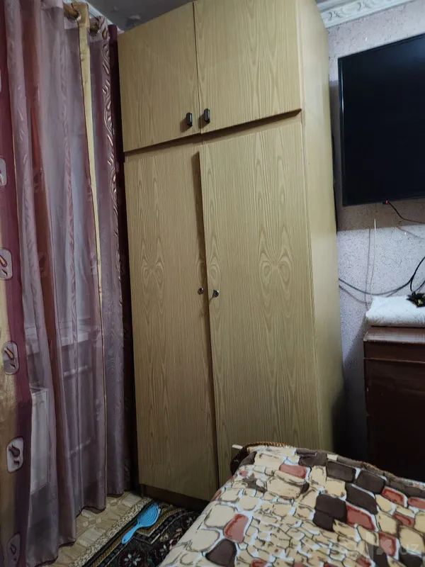 Продаётся спальний гарнитур 3