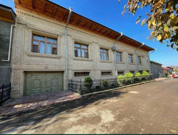 Uchaska sotiladi Olmozor tumani