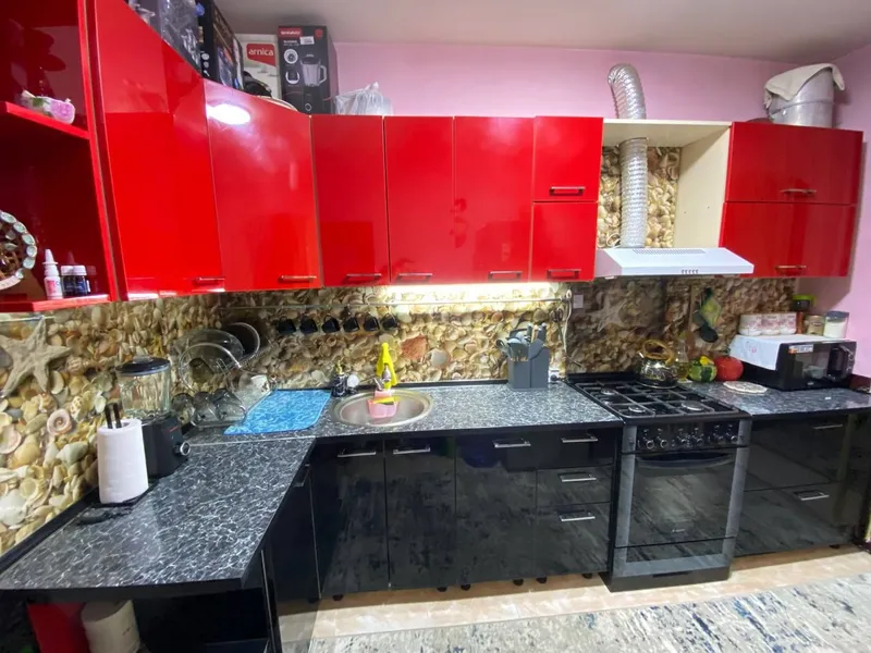 Продается кухонная мебель, состояние хорошее. Г 1 Продается кухонная мебель, состояние хорошее. Г 1